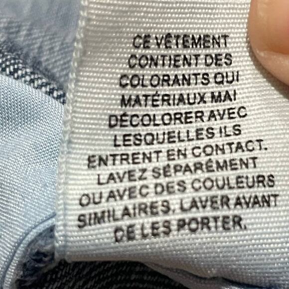 Free People Denim Mini Skirt Womens Sz 6 Distressed Cute To Boot Blue Raw Hem - Picture 10 of 10